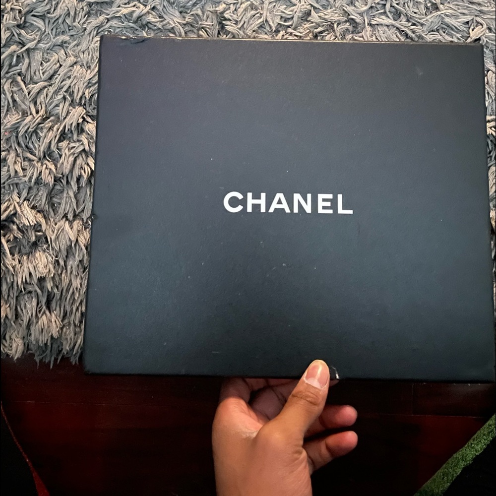 Chanel’s - Picture 2 of 3